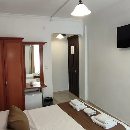 Bonapart Hotel