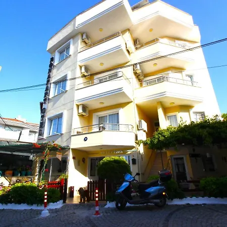 Bonapart Hotel Cesme