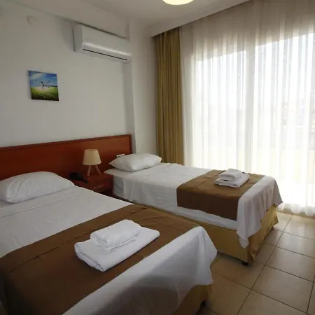 Hotel Bonapart 2*