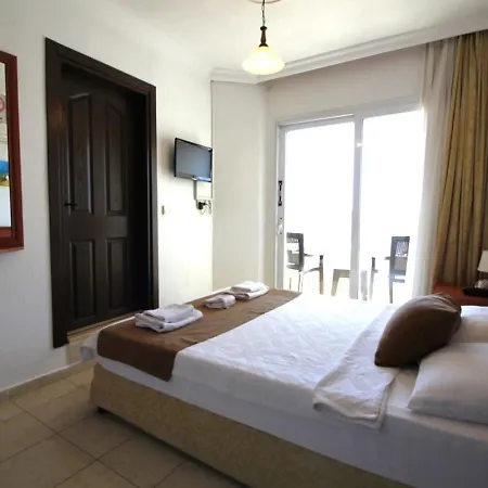 Bonapart Hotel Çeşme