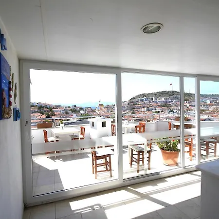 Bonapart 2* Cesme
