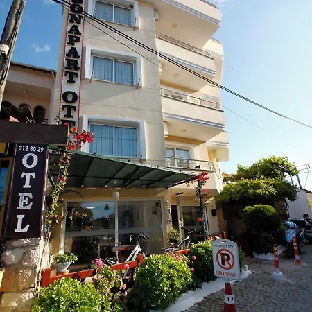 Bonapart מלון 2*