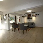 Bonapart Ξενοδοχείο 2*