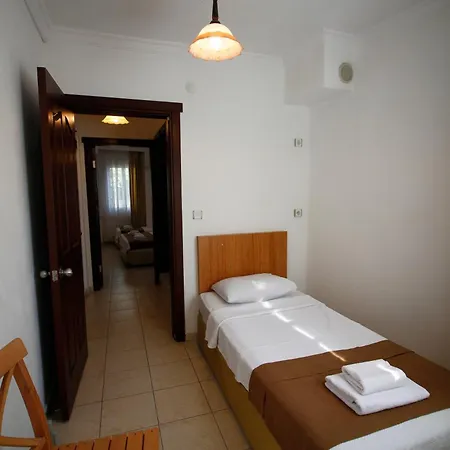 Bonapart Hotel 2*