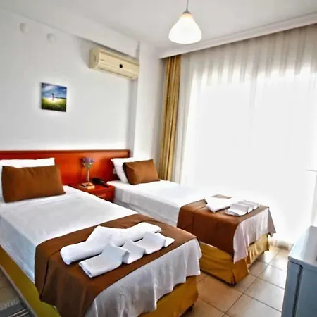 ホテル Bonapart Çeşme
