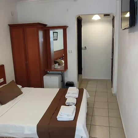 ホテル Bonapart Çeşme